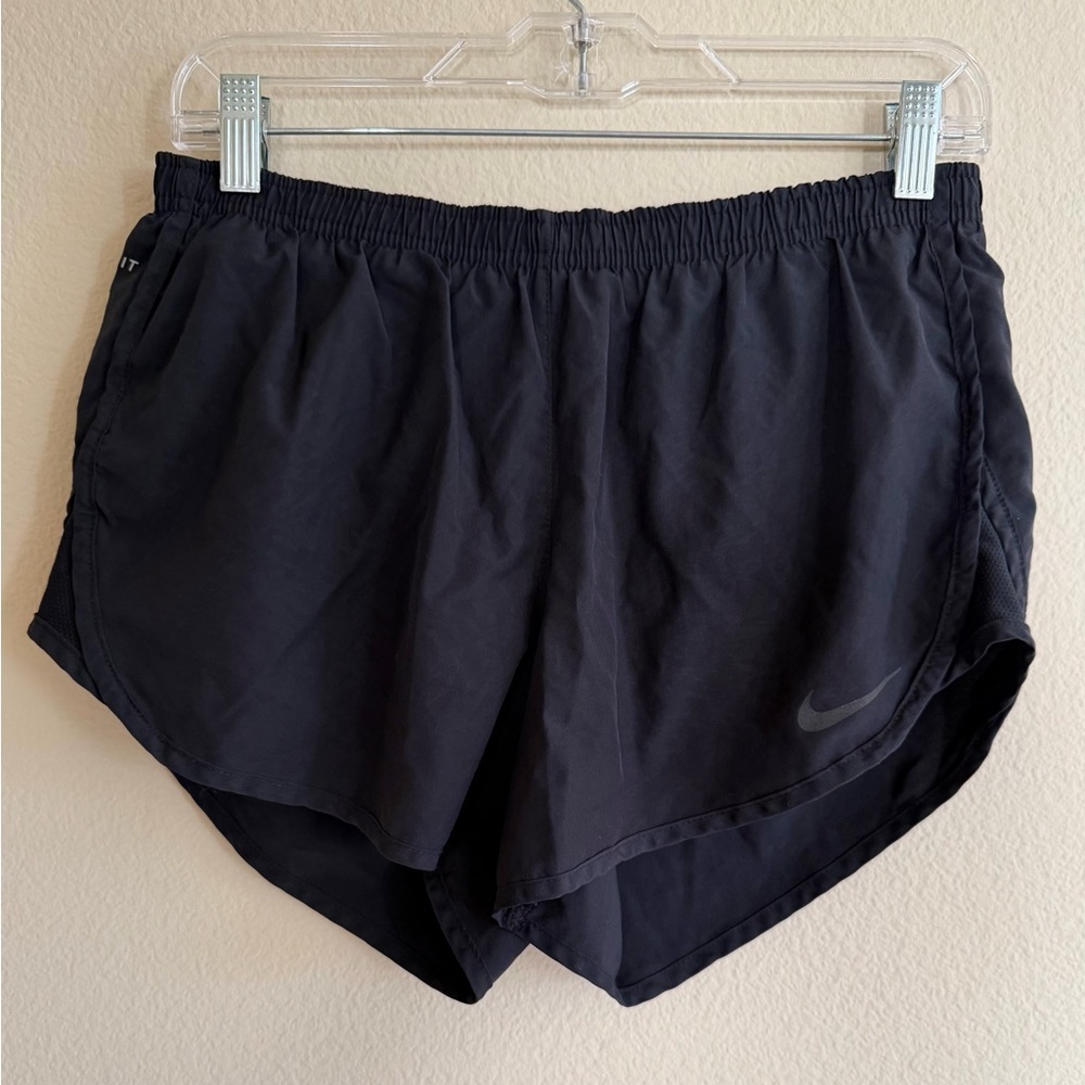 Nike Black Women's Athletic Running Shorts Medium